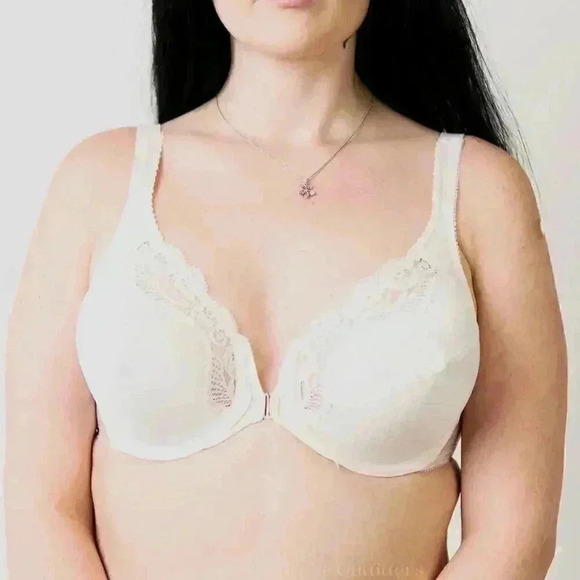 Vintage Lilyette Full Coverage Bra - Picture 2 of 7